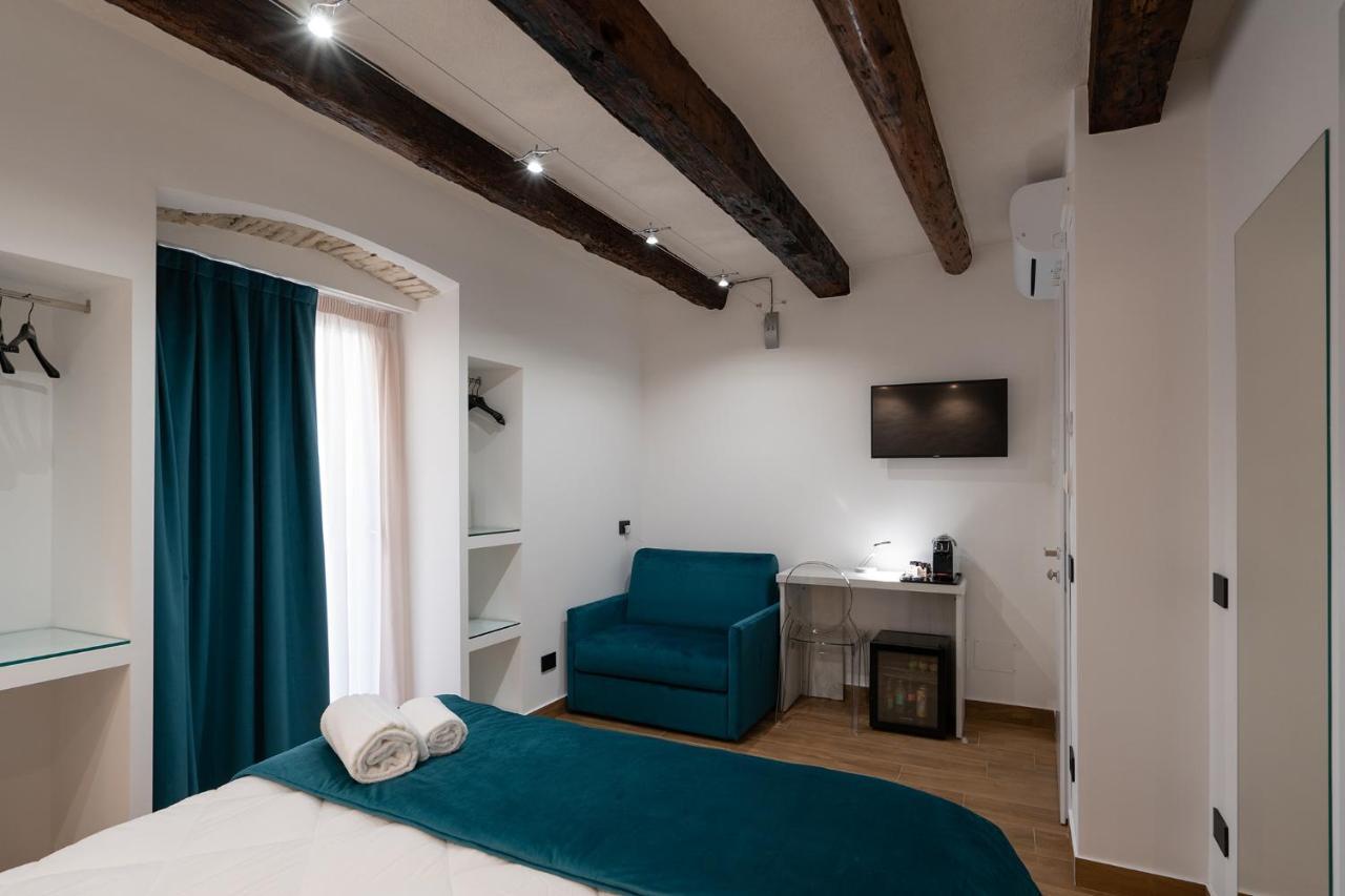 Triple Room Balcony