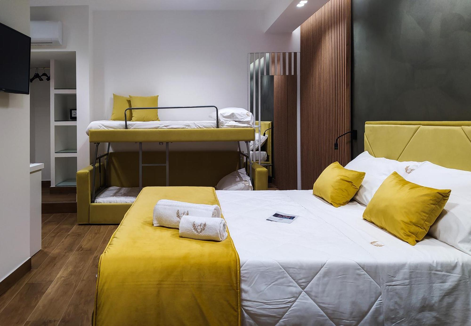 Deluxe Quadruple Room
